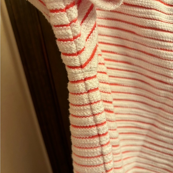 Tommy Bahamas Sweater - Picture 5 of 7